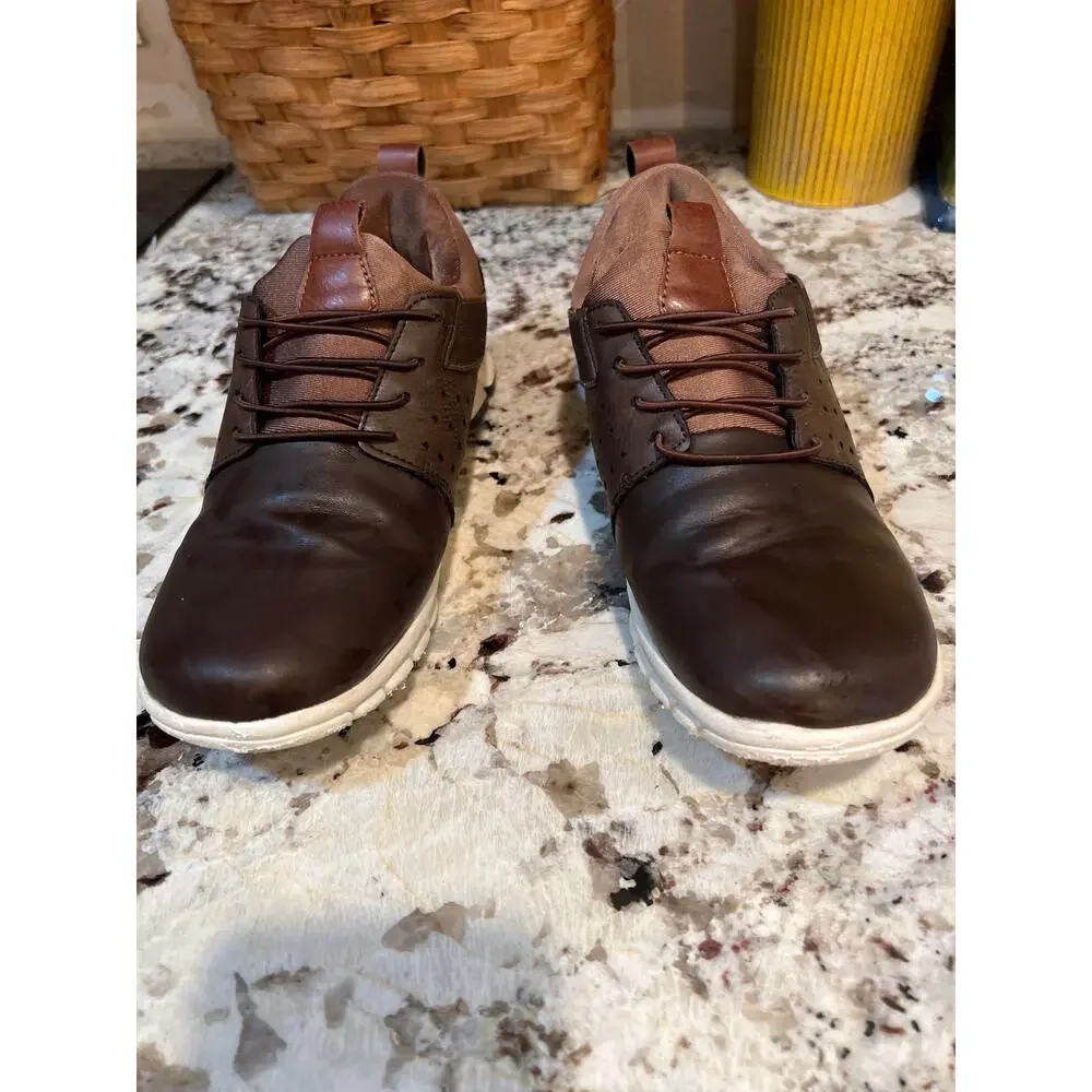NoSoX Betts Jr Deer Stags Kids Boys Brown Faux Leather Sneakers Shoes Size 4.5